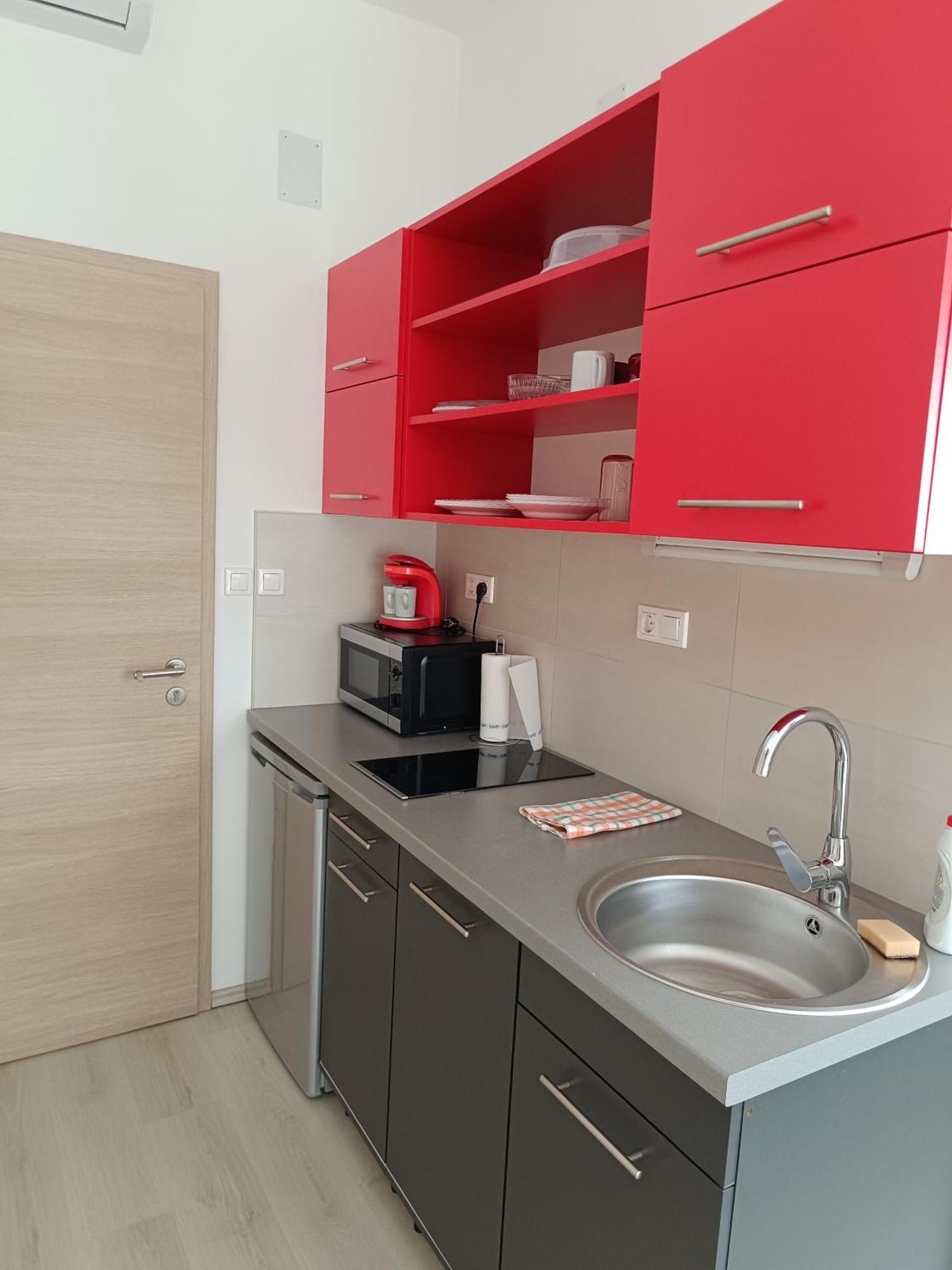Ujhely Apartmanhaz Шиофок Экстерьер фото