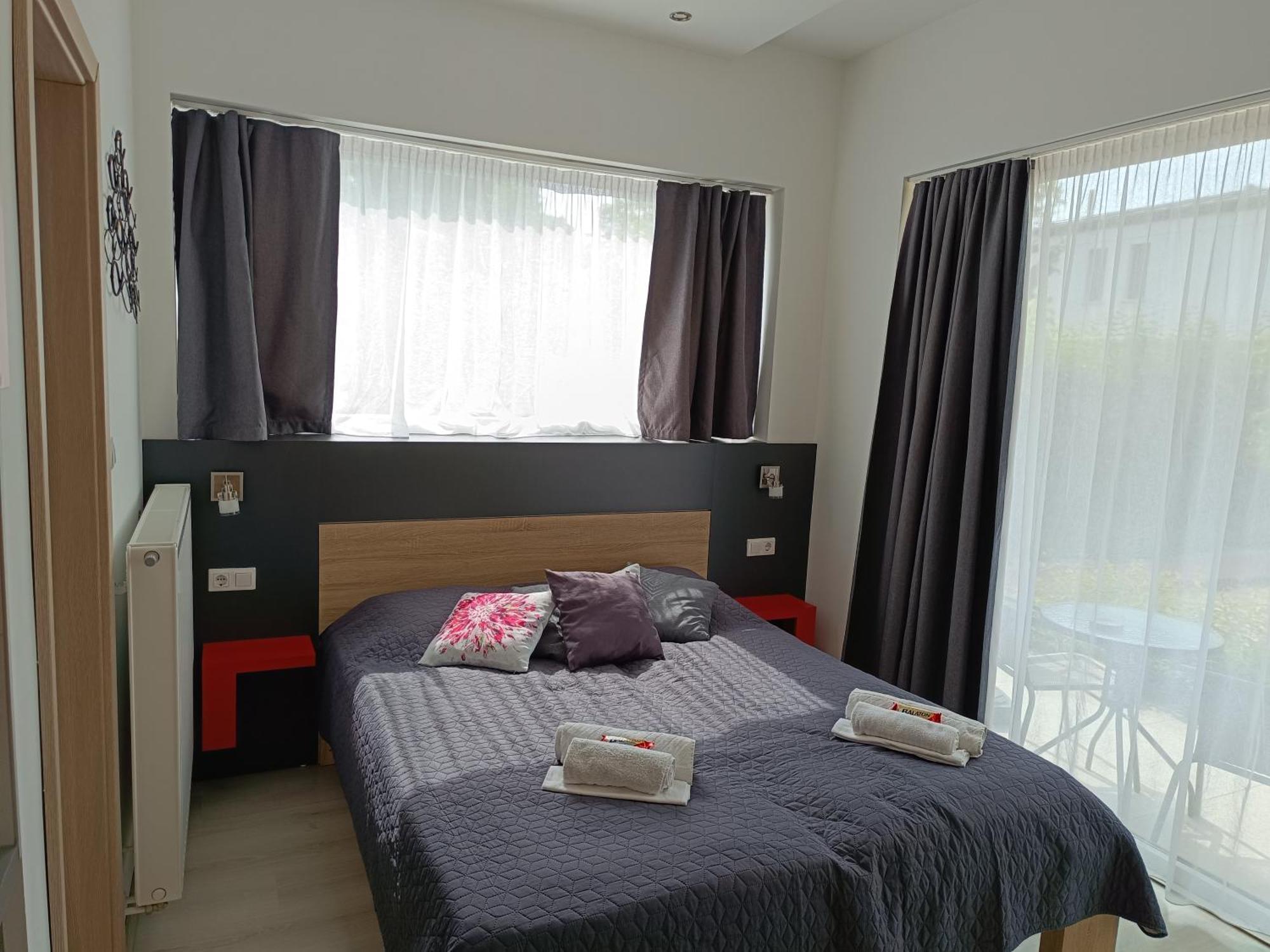 Ujhely Apartmanhaz Шиофок Экстерьер фото